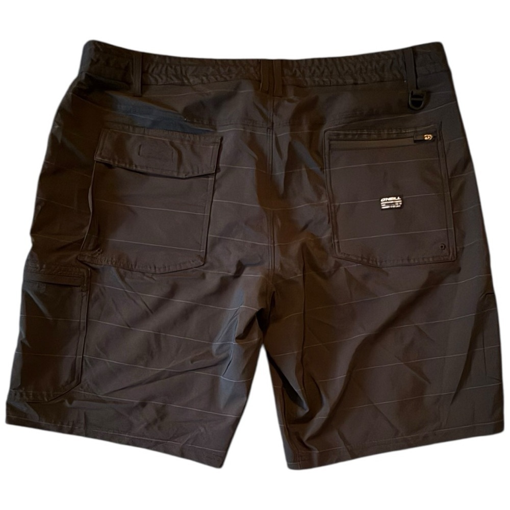 O'Neill Men's Dark Gray Cargo Shorts - Picture 2 of 6